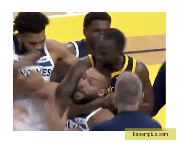 U16国少惨败夜冲突升级助教锁喉新星追骂推搡场面失控