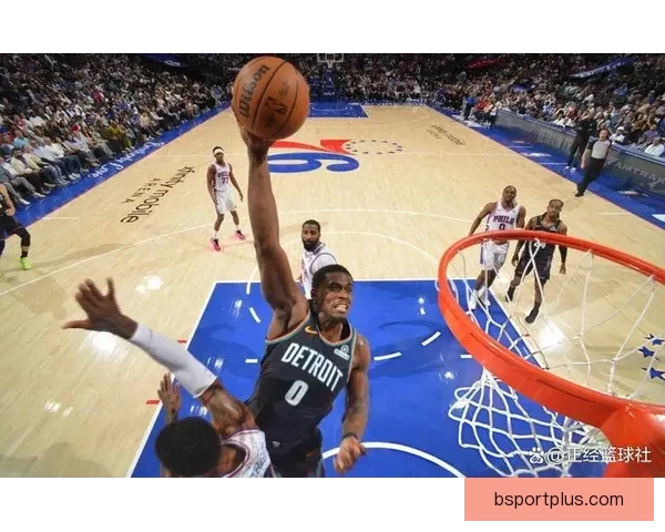 活塞横扫76人锁定东部第一詹金斯乔治复出表现抢眼